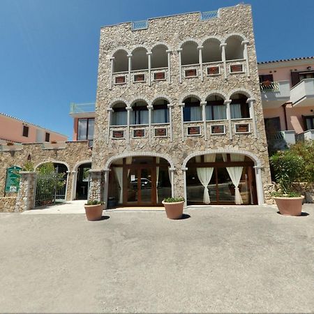 Отель Residenza Gli Ontani Орозеи Экстерьер фото