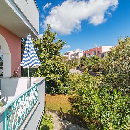Отель Residenza Gli Ontani Орозеи Экстерьер фото